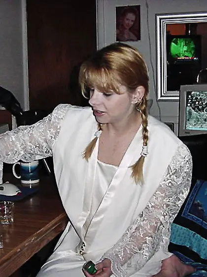 MILF Fallen Angel from United States Submissive