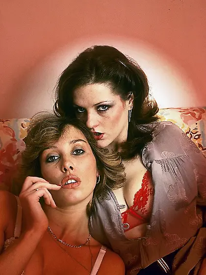 Indulging chicks white brown