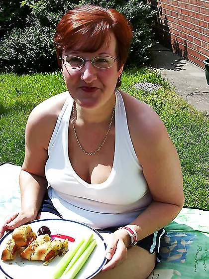 Grandma Cindy is the town cum dump