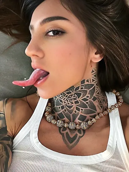 Cum On My Extra Long Tongue