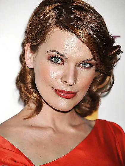 Milla Jovovich - So fuckin steaming