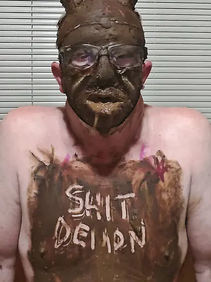 Shit demon