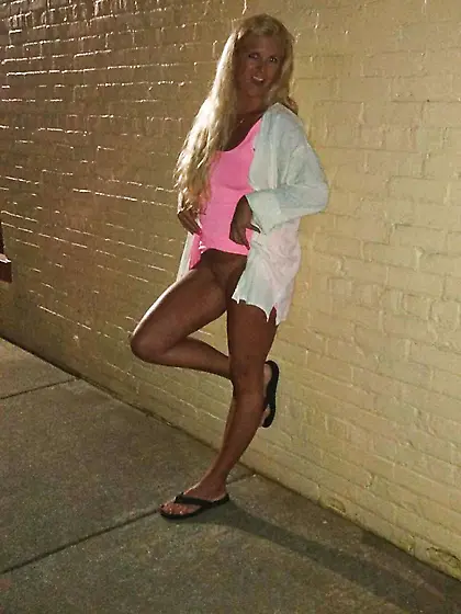 Mature Gams Samantha Ray