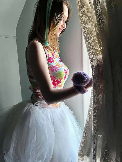 unoangryone white tutu