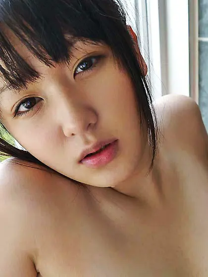 NANA USAMI（宇佐美　なな）