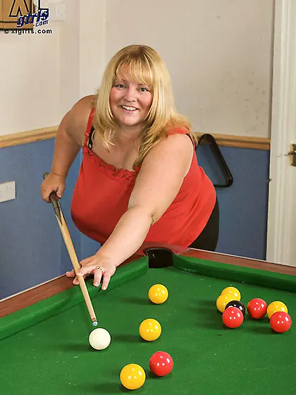 Busty Billiard Hustler