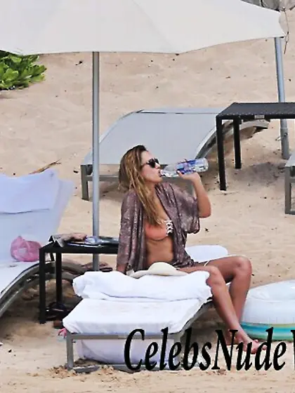 Jessica Alba Sexy