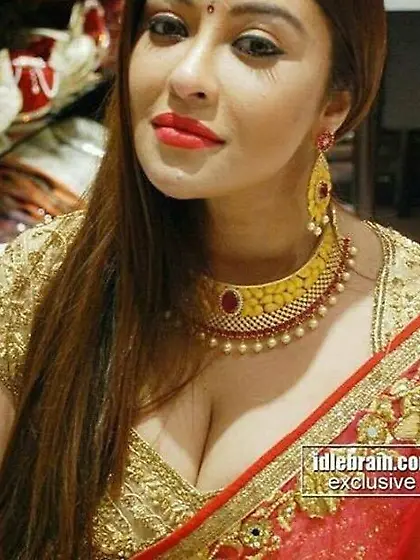 Brown Desi Cleavage