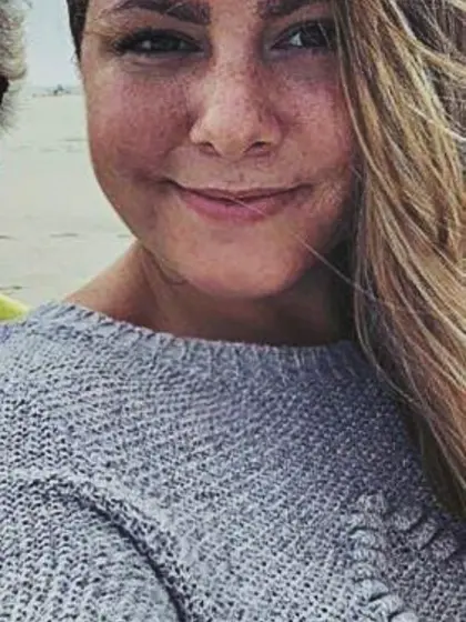 Lauren was a fan of the toy she masturvated with