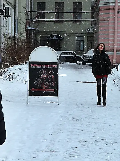 Teen girlfriends share gifts and orgasms