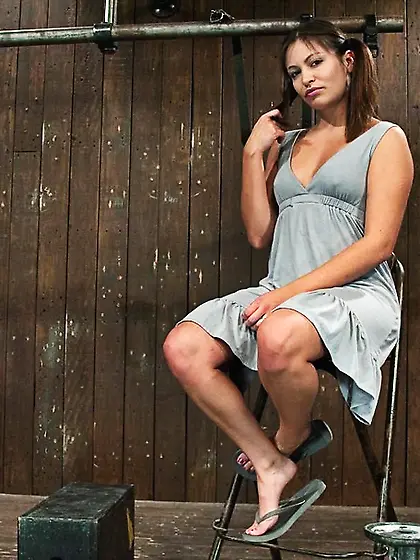 Bitchs arms bound steel