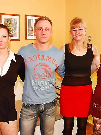 Which damsel would you prefer in his place?