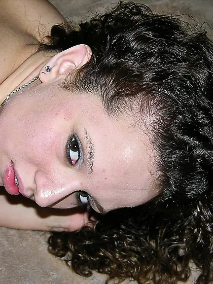 Cassandrs - 1, 875 Pics - (2000x1600) - WEBSITE LINK