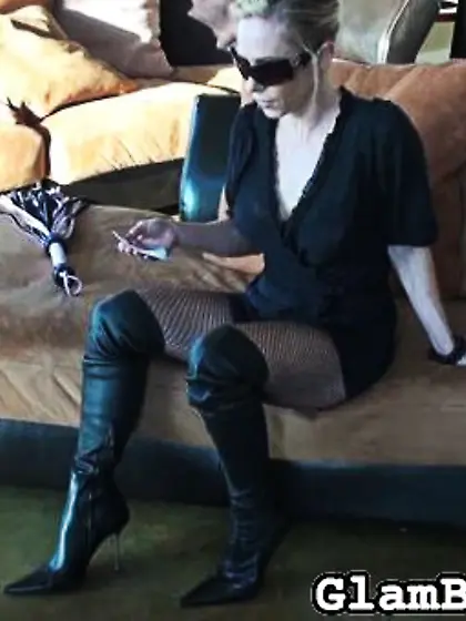 Black dude licks high