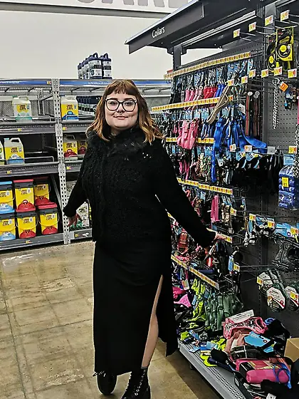 Her dad must be so proud of his stinky ginger slut