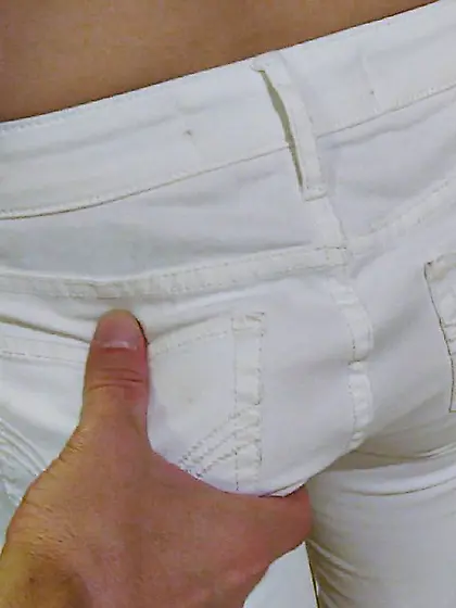 Cute virgin girlfriend