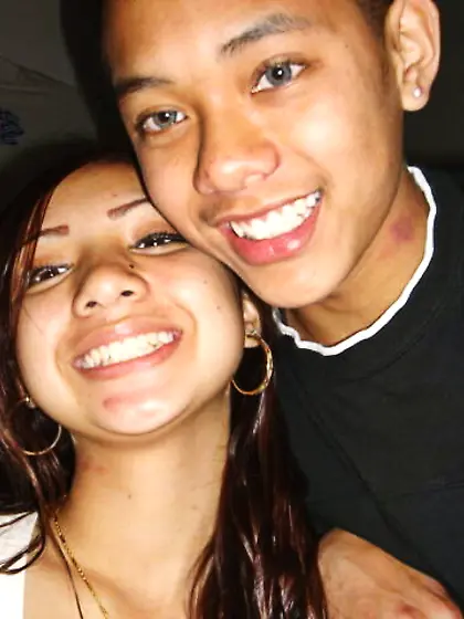 Que alternes su vagina con mi bocaQuiero lamer su