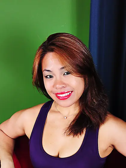 American extreme shaved asian pussy