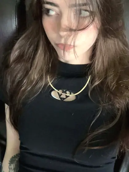 Violet (TikTok Slut) for Tributes