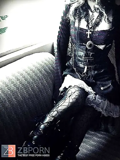 Dark-Hued and White 185!