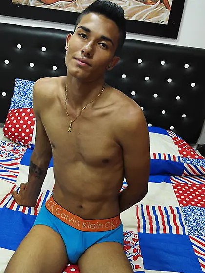Latin young gay ANGELBOST like to snapshot