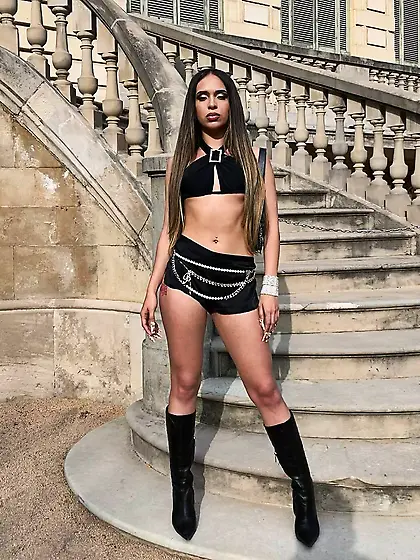 Putas famosas con pollones para follar