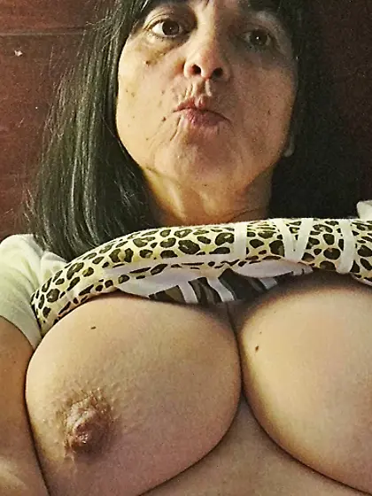 Mommy tiger