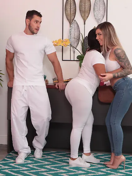 Karma RX is going to enjoy that dirty massage fuck today