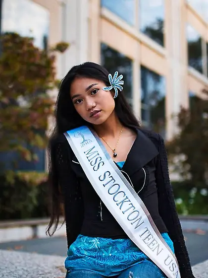 Tahiti Oliver (Pussephone)