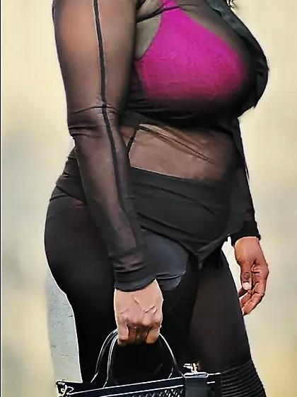 Jerk off to my big tit and ass mom