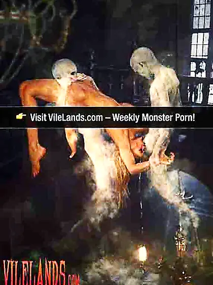 Ghosts Fucking Hot Babe - VileLands. com