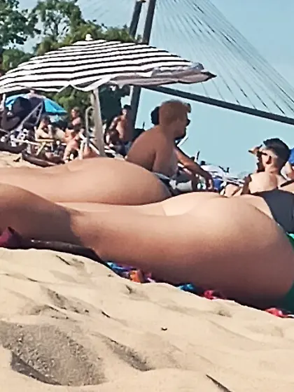 hunting sluts CANDID