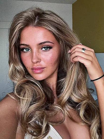 19yo Scottish Chav Alicia