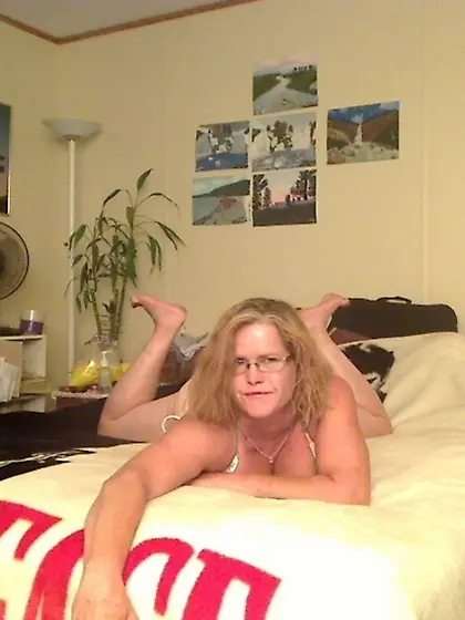 Cougar Misha MILF from United States White...