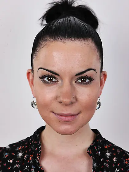 Small-titted brunette babe blue