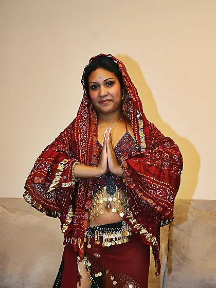 Indian Girl Gives Blowjob