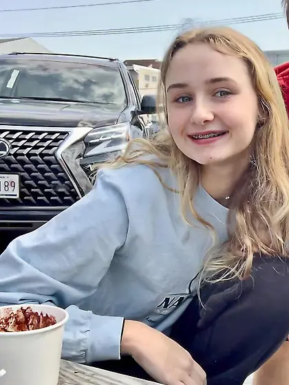 Tight Teen Riley Just Wants Attention