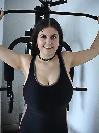 MILF Denise Davies from United Kingdom Gym...