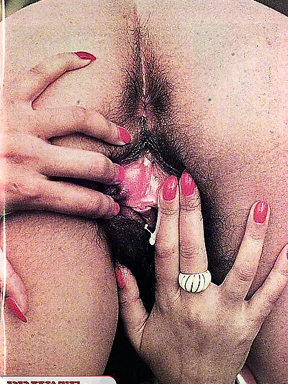 Steaming hot chick teases