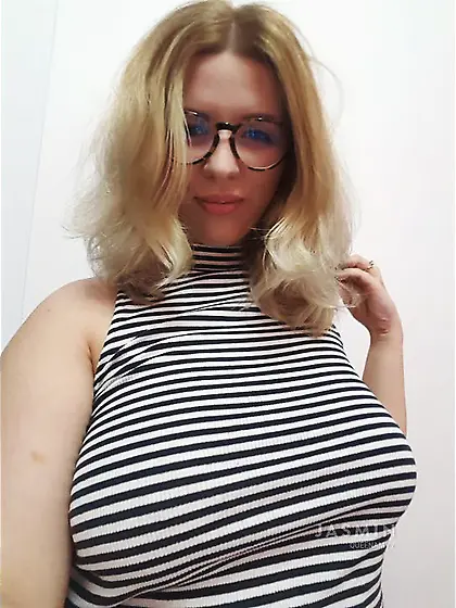 Teen big tits webcam