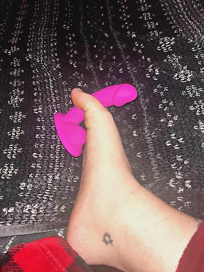 ex was demanding payment from foot faggot