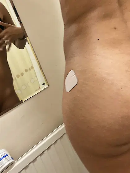 Petite cousin showing off her plump fat ass