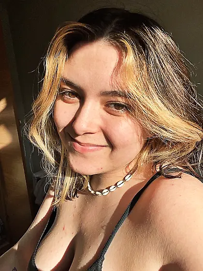 Busty Ex-Girlfriend Alana