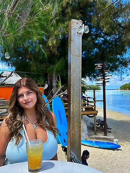 Alex Clark Cute NonNude