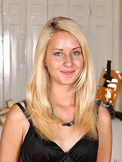 Handsome blonde Blond Cat with nice brestesses and tight ass exp