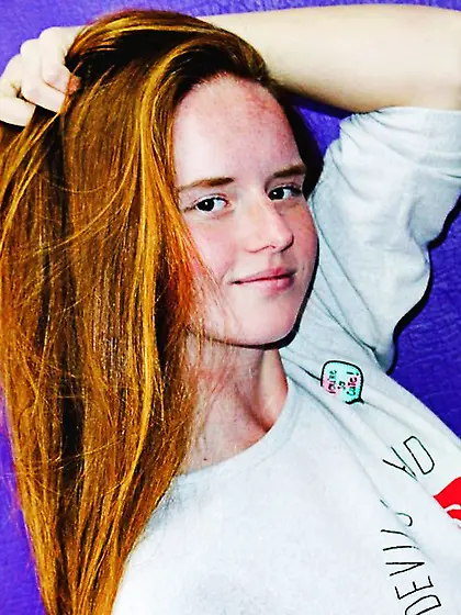 Straight 18yo fingering