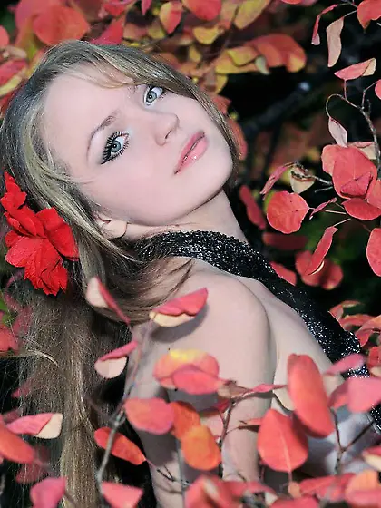 The beautiful blonde teen Manilla A is erotically posing naked a