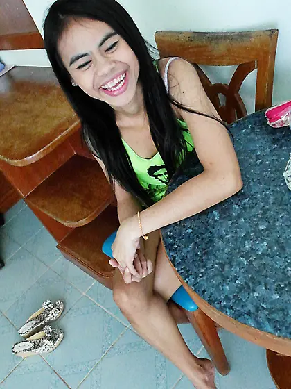 Appealing girl from Thailand wants to get fucked with passion