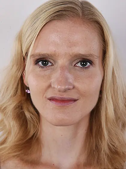 Skinny blonde floral blouse