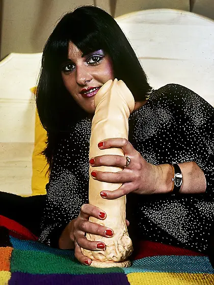 Smoking hot chick wearing